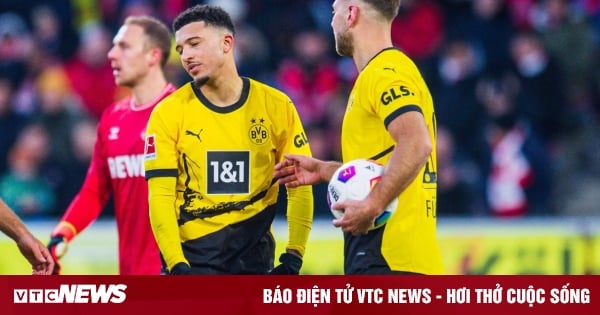 Vừa đến Dortmund, Sancho đã lại gây rắc rối