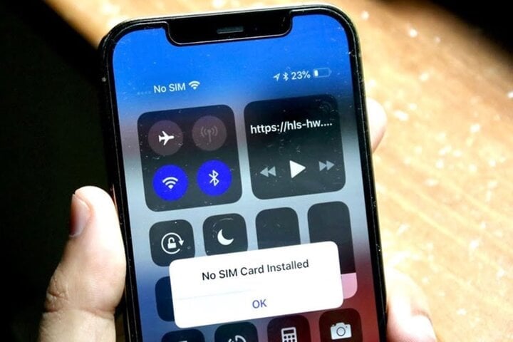 Phải làm gì khi iPhone của bạn hiển thị 'Không có SIM'?