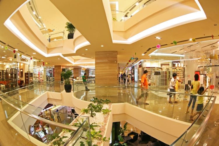 High quality retail floor in Ho Chi Minh City facing many pressures in the medium term picture 1