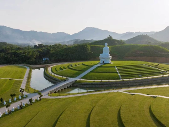 Chuyển mình thành chủ đầu tư, An Phát Vinh đang khai phá thị trường bất động sản nào?