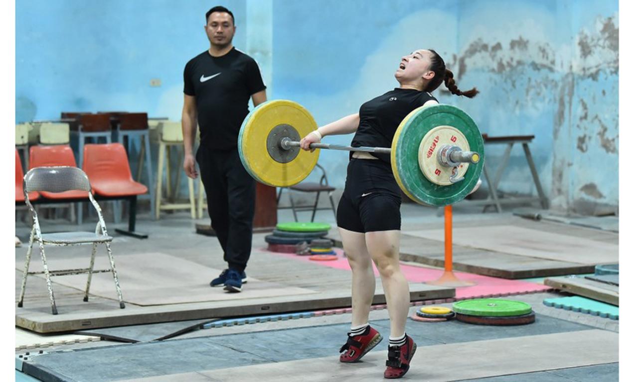The Vietnamese weightlifting team has the potential to win gold at the 19th ASIAD. Photo: My Ha