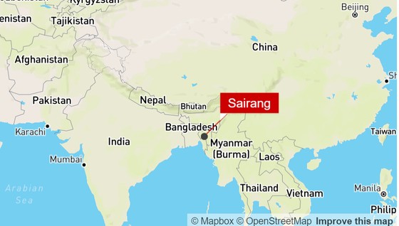 Se derrumba un puente en India y mueren al menos 26 personas