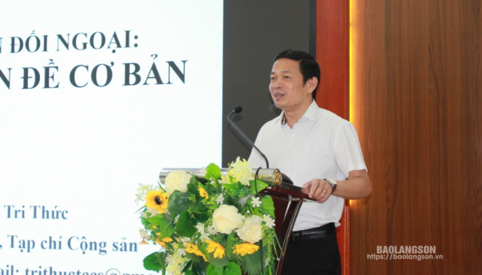 Lang Son trains spokespersons and provides information to the press