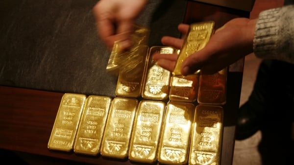 Gold price "heats up" again, increases by millions, "big hands" are about to step in and stir up the market