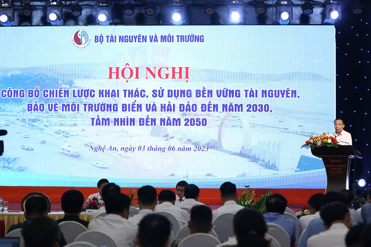 small_nguyen-van-de.jpg