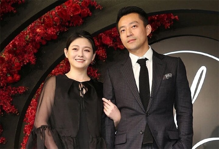 Barbie Hsu និង Wang Xiaofei នៅពេលដែលពួកគេនៅតែស្រលាញ់គ្នា។