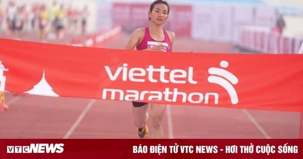 Nguyen Thi Oanh sets national marathon record