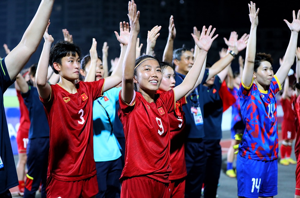 Đội tuyển nữ Việt Nam và cú hích hướng đến chân trời World Cup - Ảnh 3.