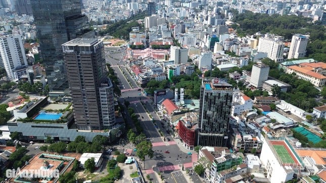 Close-up of metro stations No. 1 in Ho Chi Minh City, photo 10