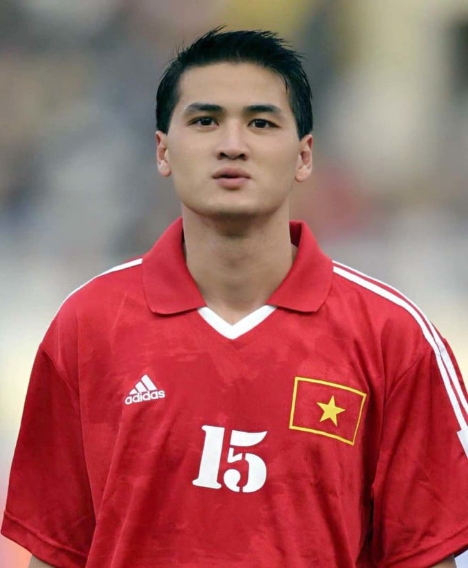 Nguyen Manh Dung es un famoso defensa central vietnamita que jugó para The Cong, HAGL y durante muchos años en la selección nacional.