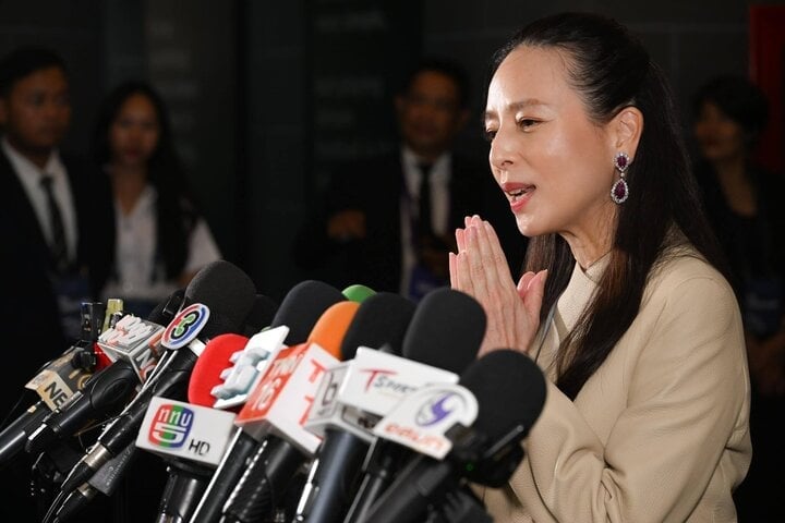 Madam Pang becomes President of the Football Association of Thailand.