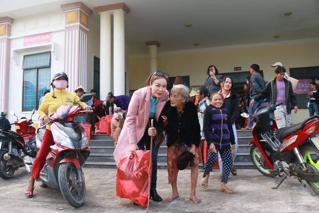 Đã giúp người thì giúp cho trót! - Ảnh 4.