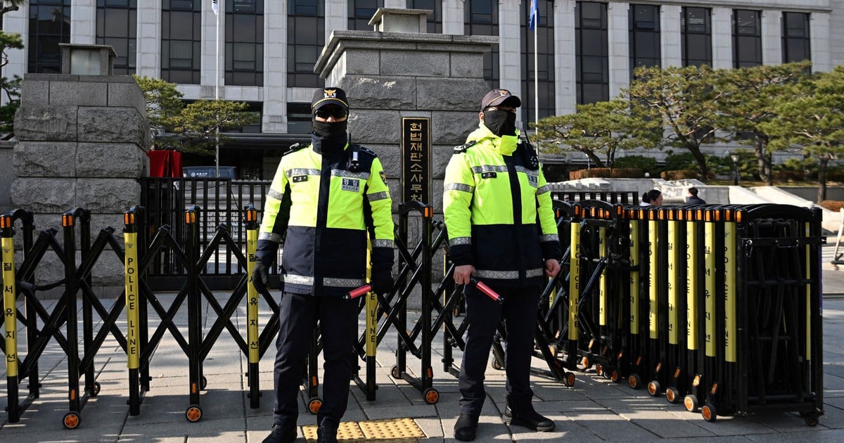 한국, 윤씨에 대한 탄핵소추 절차 시작