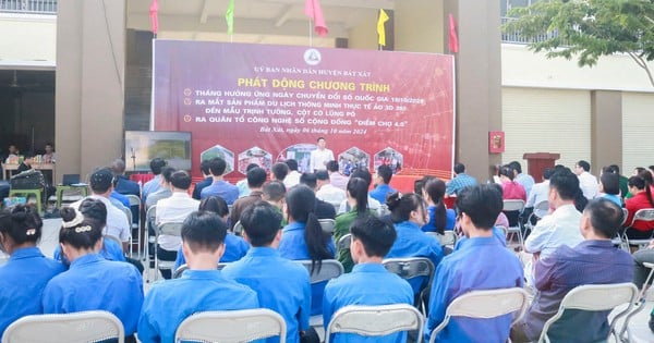 Bat Xat - Lao Cai launches month to respond to National Digital Transformation Day October 10