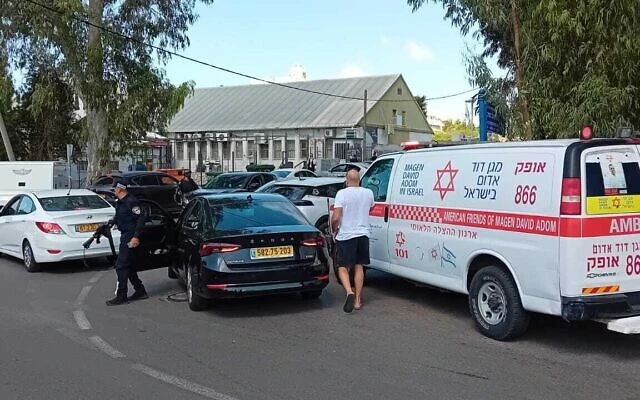 Attaque terroriste au couteau en Israël, 6 blessés