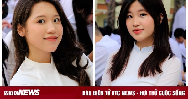 Hanoi female student is attractive and beautiful at the graduation ceremony