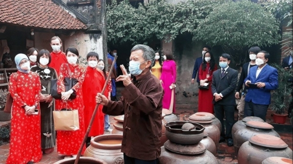 "Dando alas" al desarrollo del turismo MICE en Hanoi