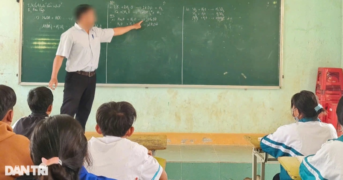 قلقًا من أن المعلمين سيفقدون نظام المكافآت الخاص بهم، يصدر داك لاك باستمرار وثائق توجيهية