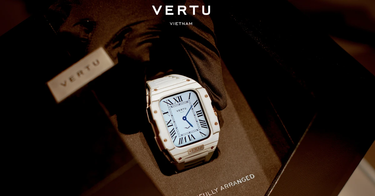 本物のVertu Watchがベトナムで初めて販売開始