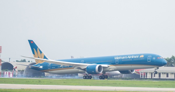 Vietnam Airlines đón thêm "siêu tàu bay" Boeing 787-10, chạm mốc 30 máy bay thân rộng