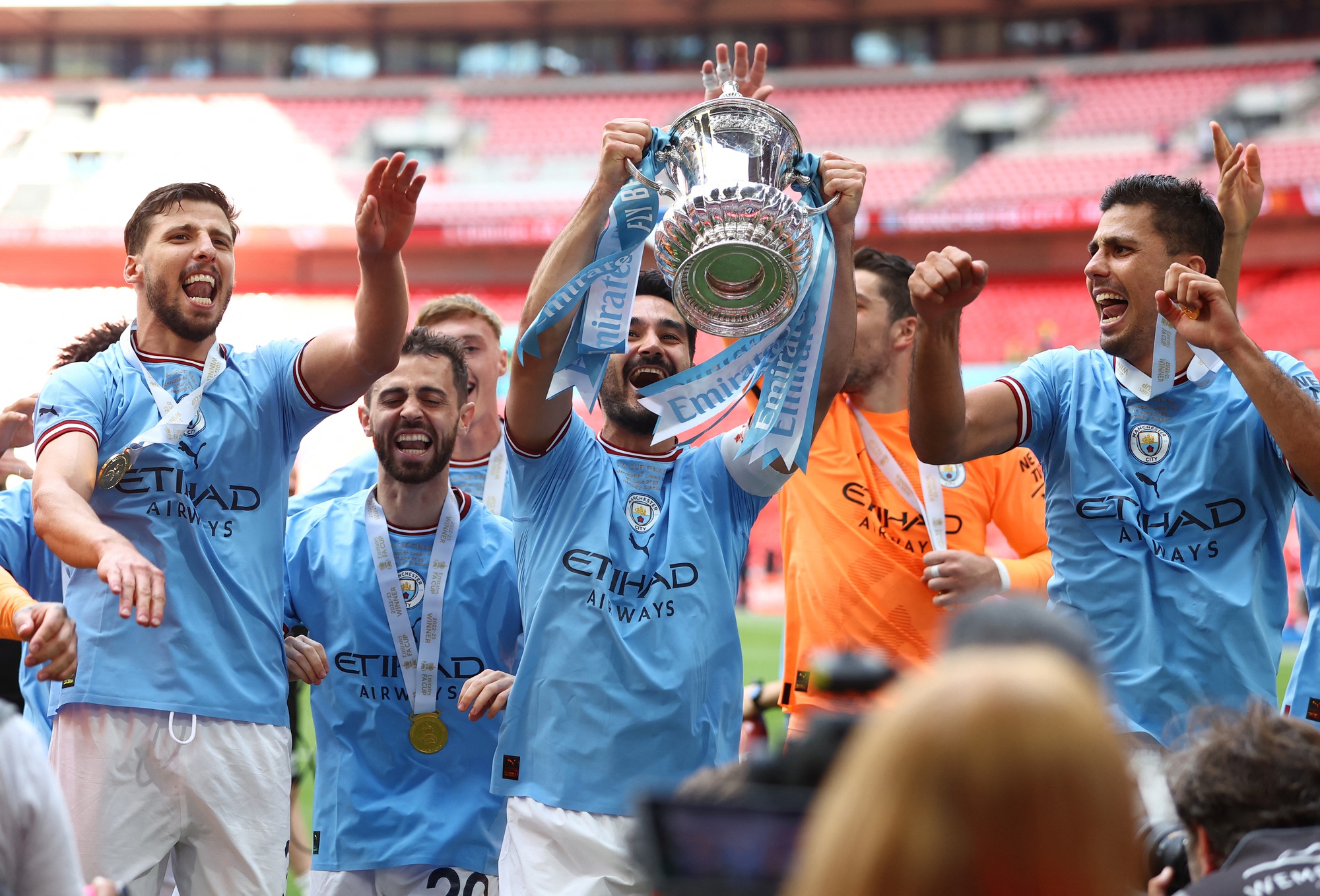 Vừa đăng quang FA Cup với Man City, người hùng Ilkay Gundogan chuẩn bị gia nhập Barcelona - Ảnh 4.