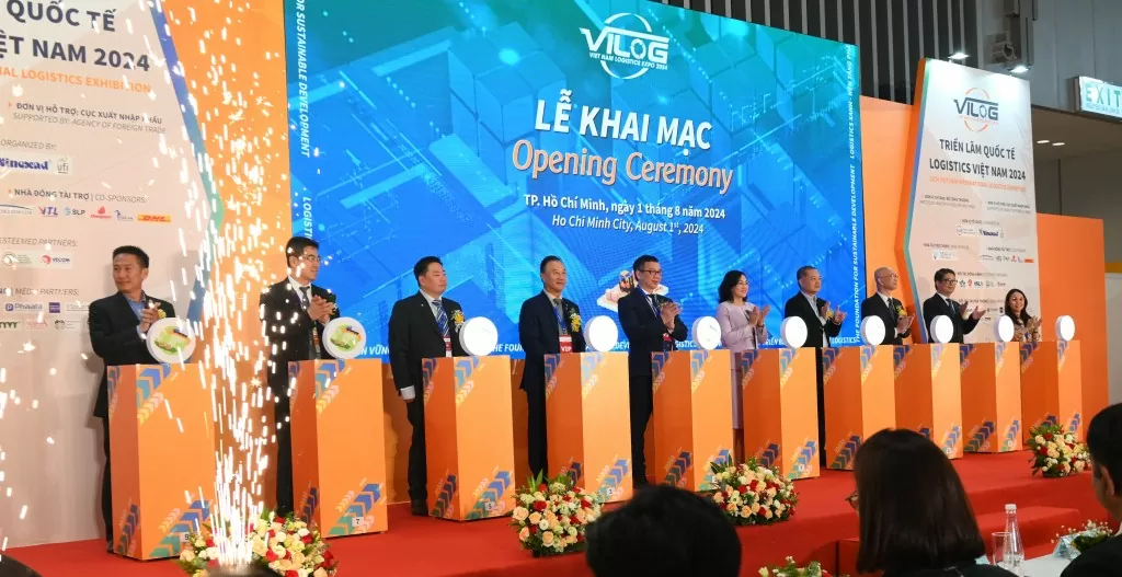 Triển lãm Quốc tế Logistics Việt Nam 2024 (VILOG 2024) với chủ đề “Logistics xanh - nền tảng phát triển bền vững”, đã khai mạc tại Trung tâm Triển lãm và Hội nghị Sài Gòn (SECC) ngày 1/8