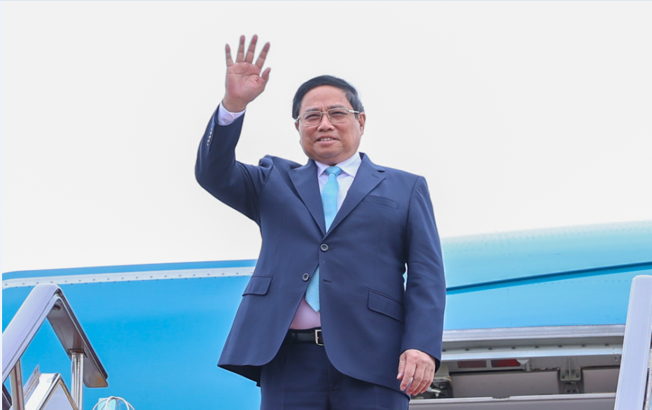 Prime Minister Pham Minh Chinh arrives in Yunnan, begins working trip to China