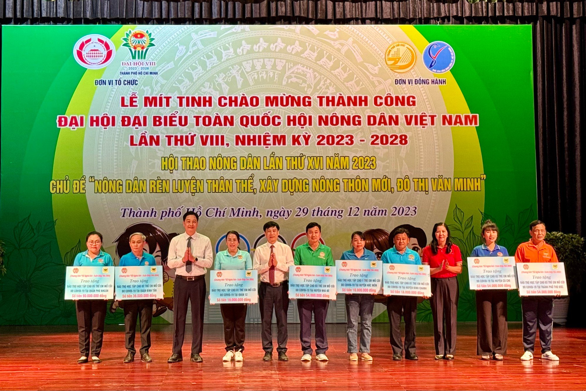 Hội Nông dân TP.HCM vận động được 8,2 tỉ đồng chăm lo nông dân khó khăn- Ảnh 4.