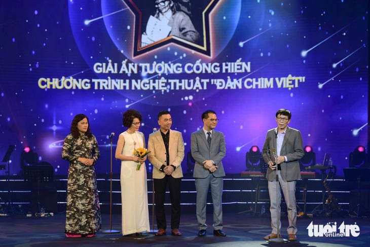 Đàn chim Việt là một chương trình nghệ thuật ý nghĩa, có chất lượng nghệ thuật cao nhân dịp 100 năm ngày sinh của kỳ tài Văn Cao - Ảnh: NAM TRẦN