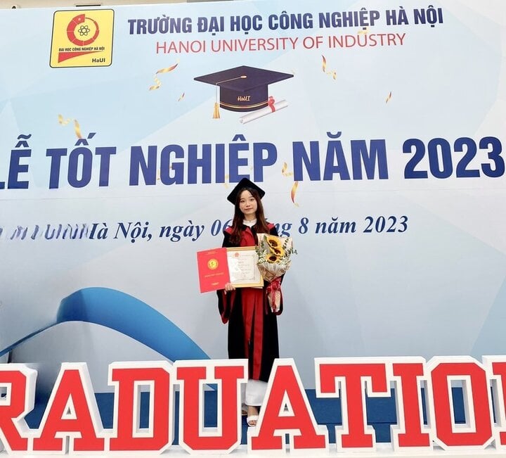 Nguyen Thi Anh Nguyet recibió su diploma. (Foto cortesía)