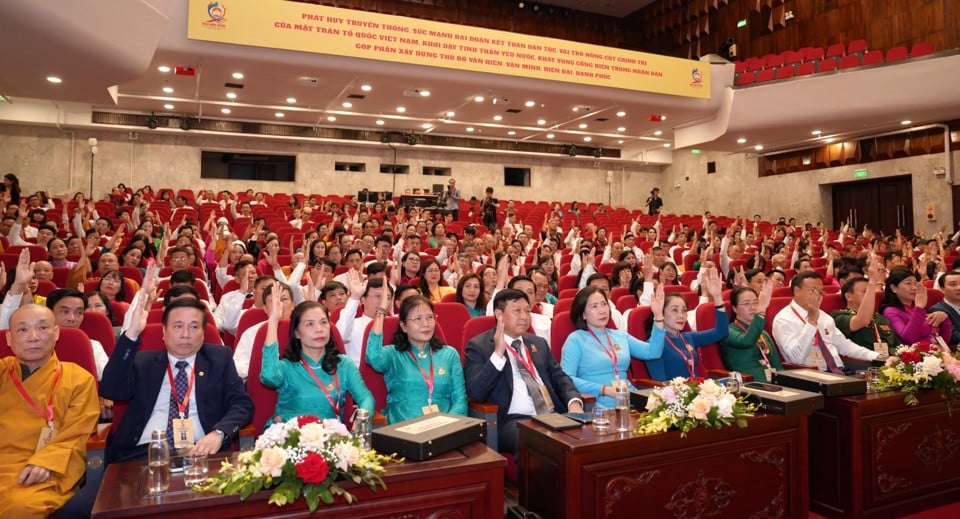 Delegates attending the 18th Congress of the Vietnam Fatherland Front of Hanoi City, term 2024-2029