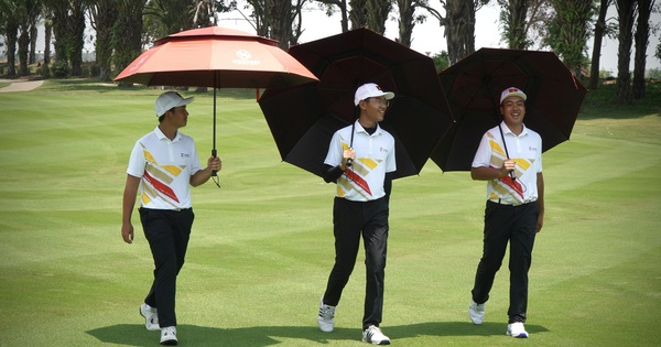 SEA Games 32 champion, young golfer Le Khanh Hung gets 'wings'