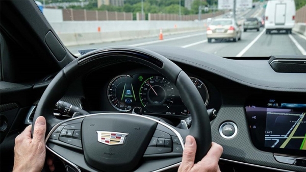 Casos en los que los conductores deben reducir la velocidad del vehículo al participar en el tráfico