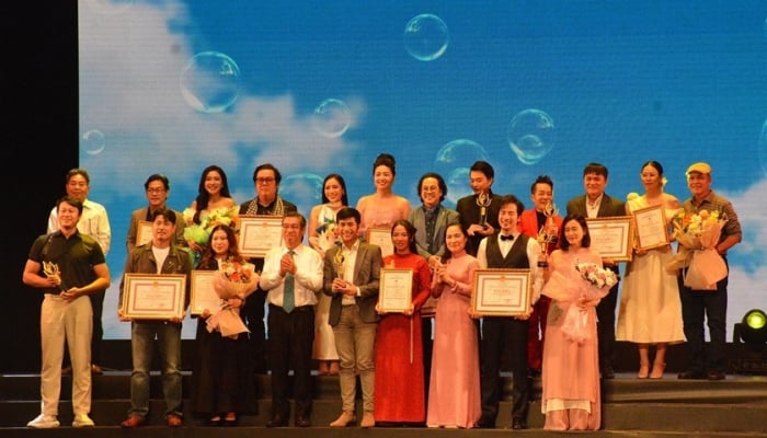 5 pièces ont remporté la médaille d'or au Festival de théâtre de Ho Chi Minh-Ville