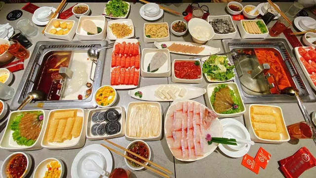 Đi ăn tại TP.HCM, khó lựa quá thì tìm quán buffet- Ảnh 2.