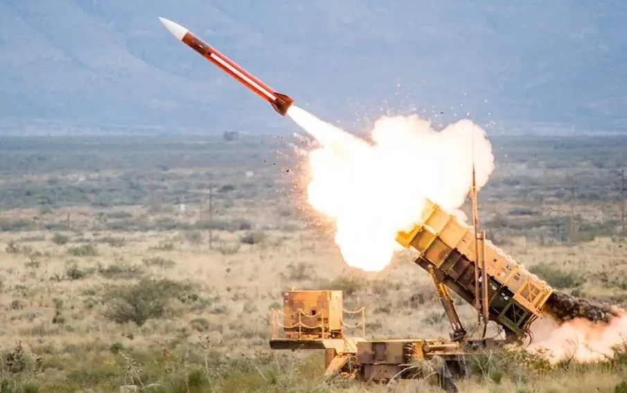 パトリオットミサイルの改良型であるPAC-2 GEM-T。写真：レイセオン