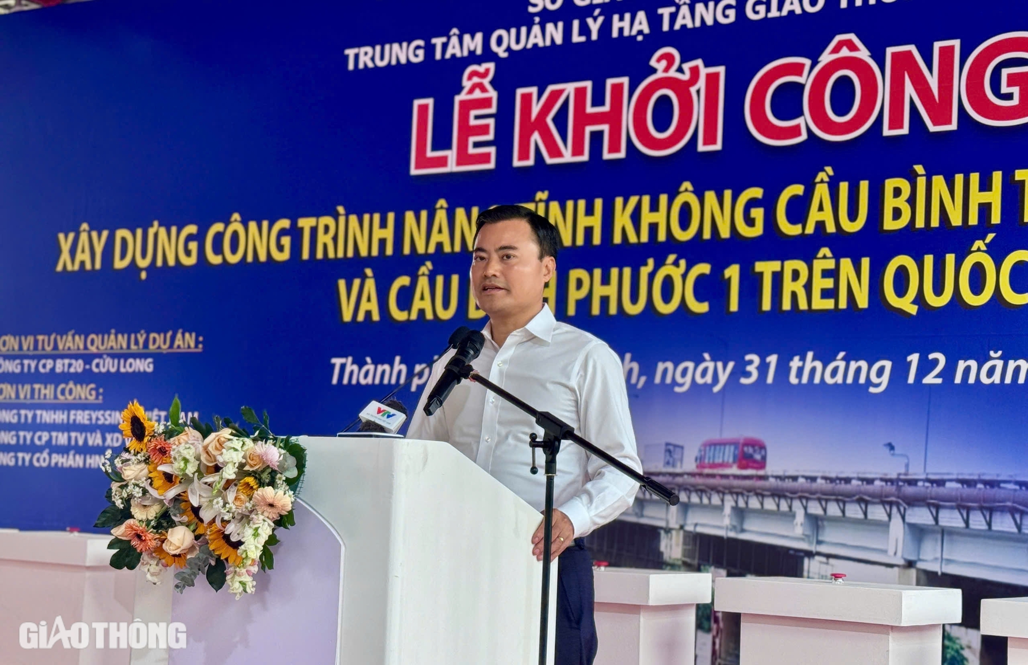 TP.HCM: Bắt đầu nâng tĩnh không cầu Bình Triệu 1 và Bình Phước 1 lên mức 7m- Ảnh 4.