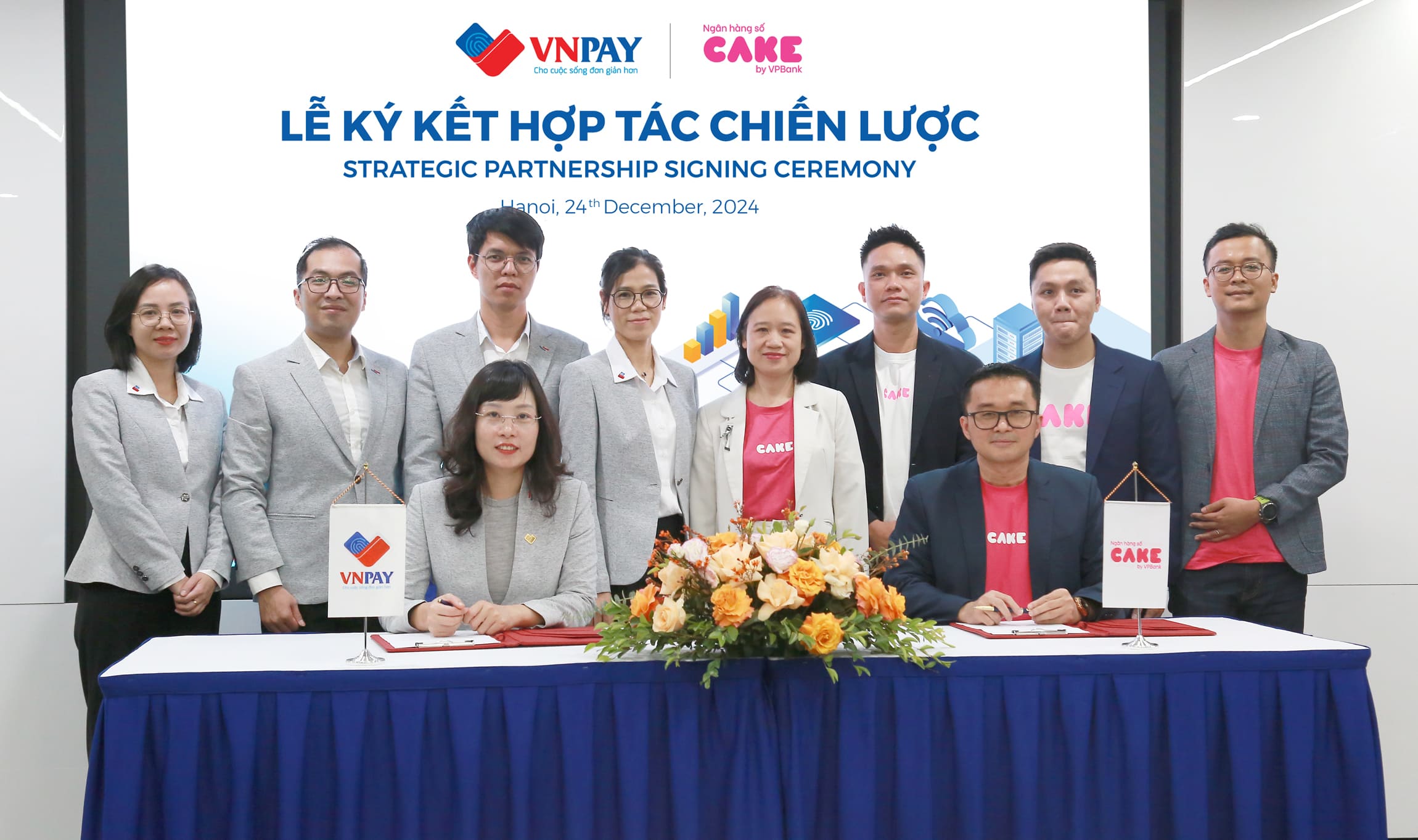 VNPAY ลงนามความร่วมมือเชิงกลยุทธ์กับ Cake Digital Bank - ปรับใช้บริการทางการเงินดิจิทัลของ Cake บนกระเป๋าเงิน VNPAY