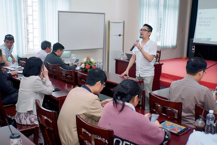 Gia Lai: 70 students participate in photojournalism training 2