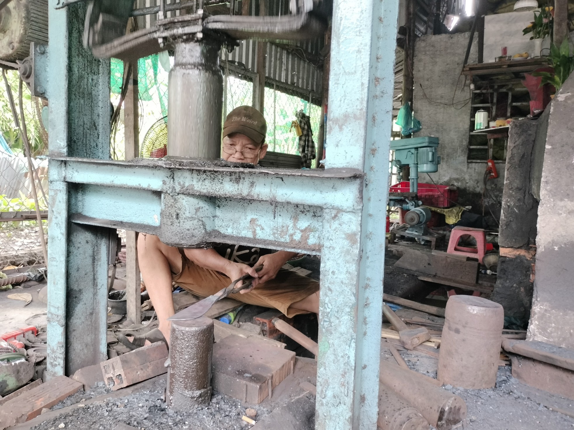 バクリュウの鍛冶屋村の100年の活力 写真3