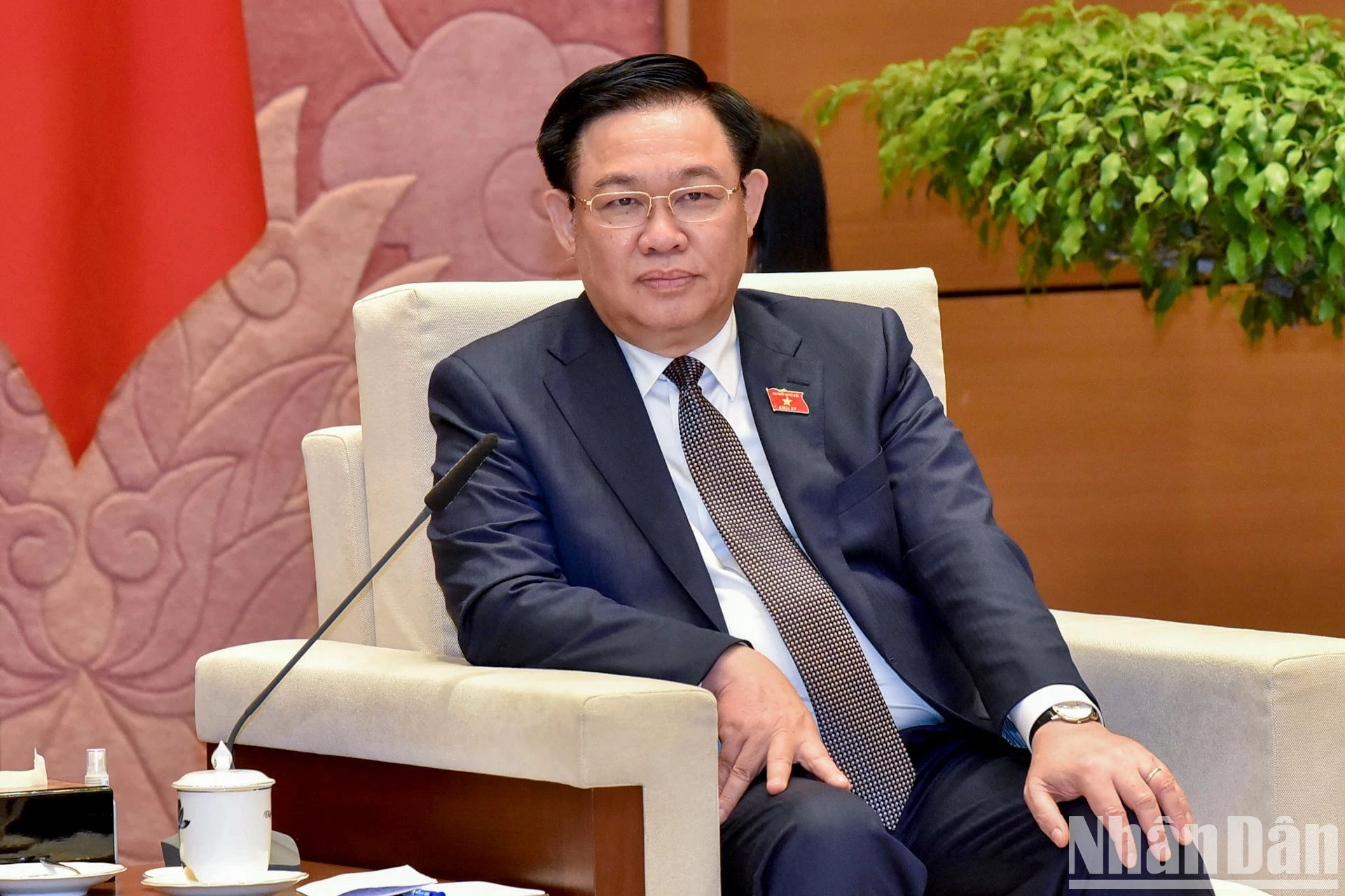 [Ảnh] Chủ tịch Quốc hội Vương Đình Huệ tiếp Chủ tịch Tập đoàn SK Hàn Quốc ảnh 4