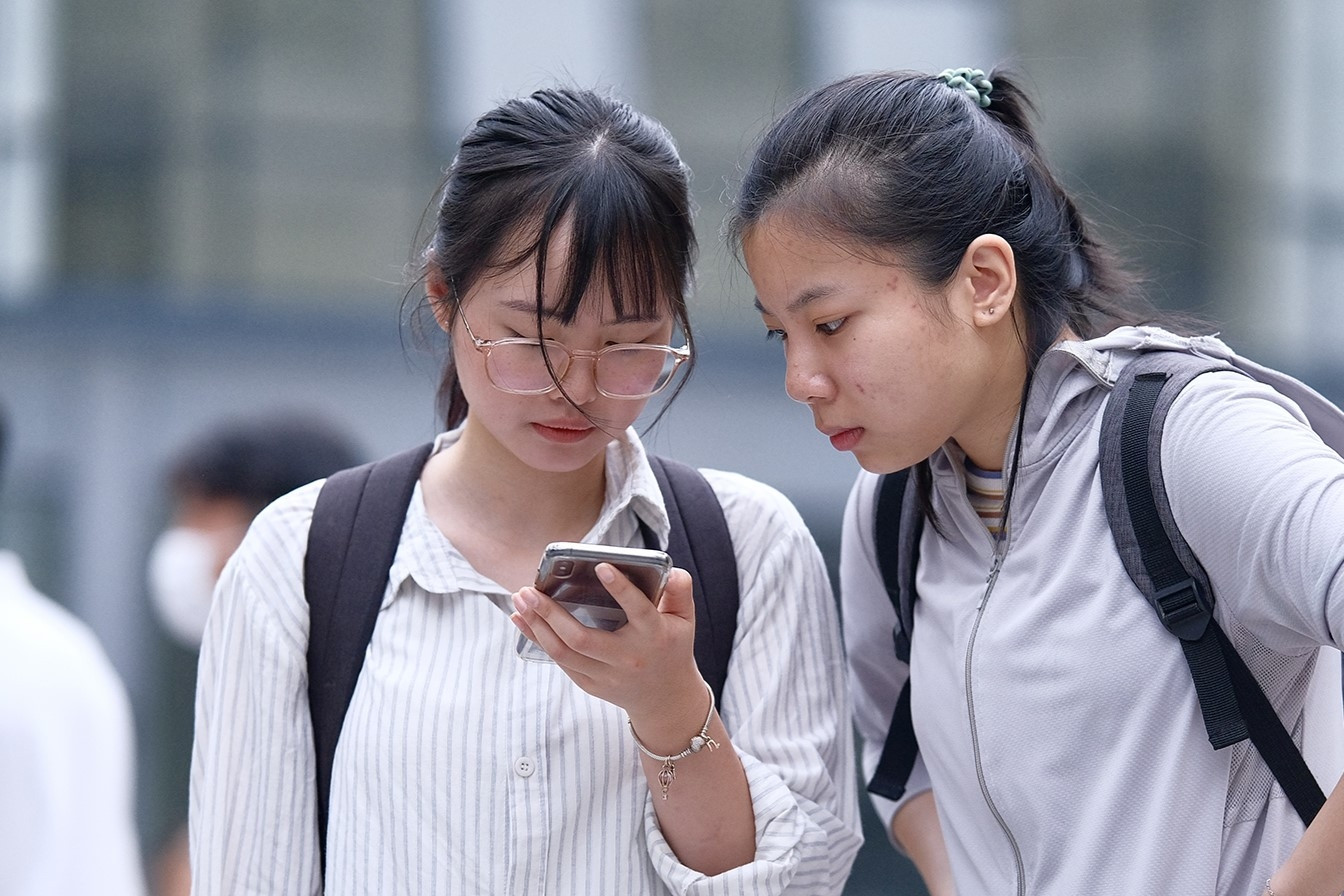 부총리, 10학년 조기고사 계획 발표 시기 관련 규정 검토 지시