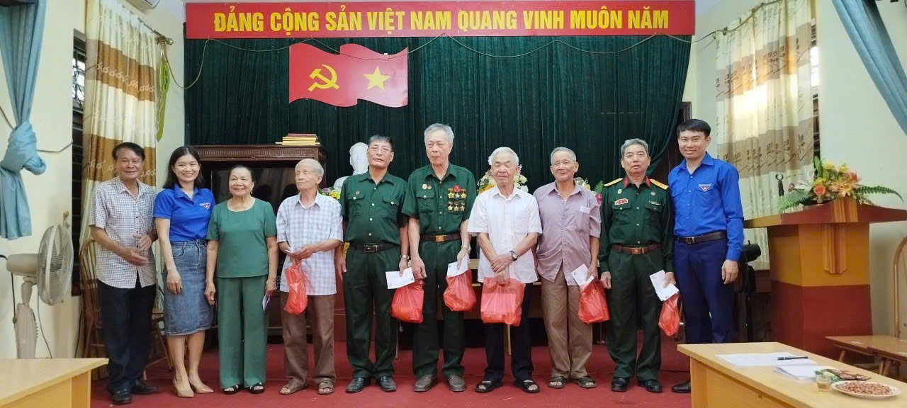 Chàng Bí thư Đoàn Supe Lâm Thao say mê học tập và làm theo tư tưởng, đạo đức và phong cách Hồ Chí Minh - Ảnh 4.