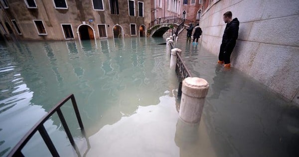 UNESCO đề nghị đưa Venice vào danh sách di sản đang nguy cấp