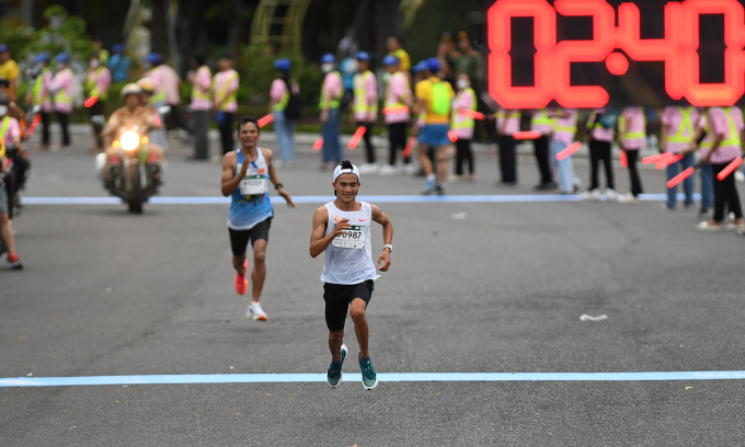 Compétition spectaculaire jusqu'à la dernière minute au VnExpress Marathon Quy Nhon