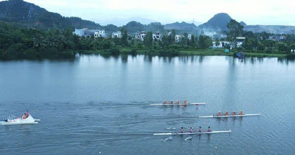 Course passionnante d'aviron et de canoë en Asie du Sud-Est sur la rivière Gia