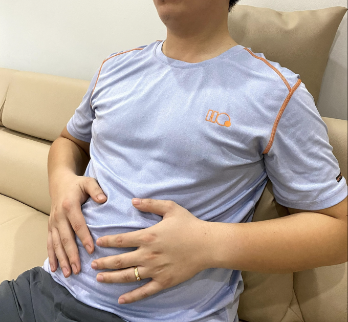 Fiber is difficult to digest, increasing fiber intake too quickly or eating too much at once can cause bloating and flatulence. Photo: Bao Bao