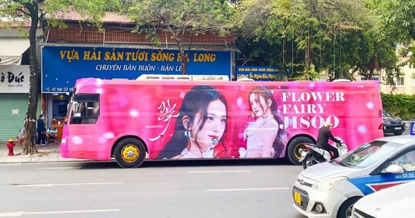 Hanoi is bustling with Blackpink music night