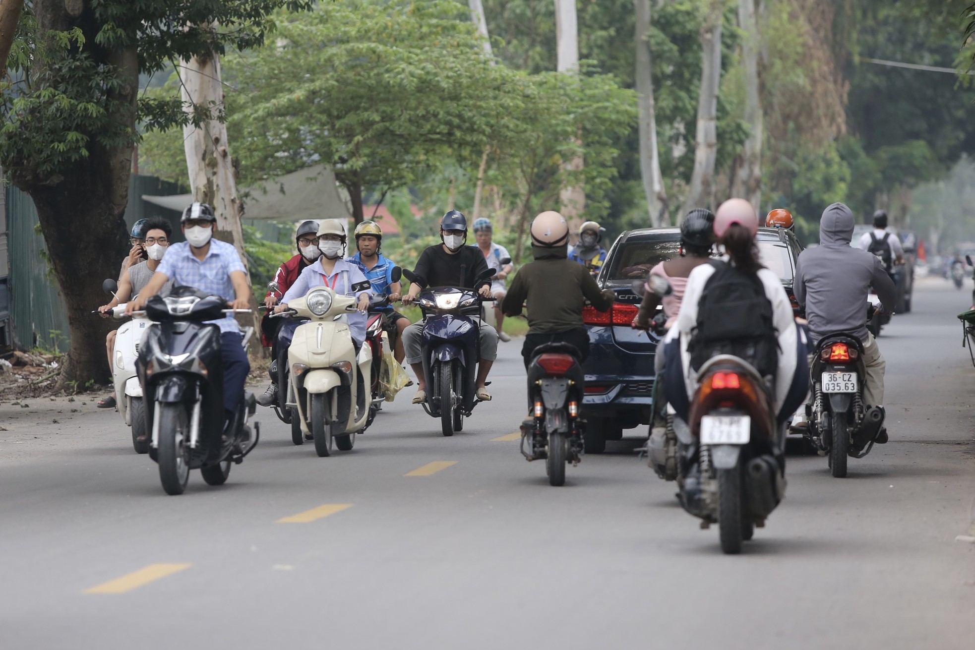 Fatigué d'attendre le projet d'agrandissement de la route « suspendue » de 14 ans à Hanoi photo 5