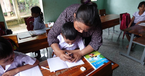 Quang Ngai accepte les candidatures pour le recrutement des enseignants en 2024 à partir du 19 octobre